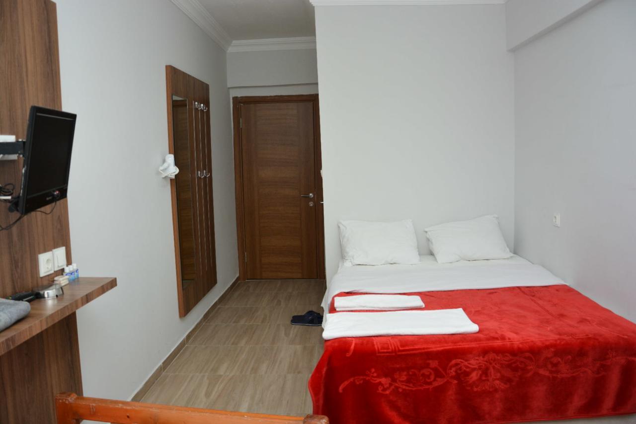 Hotel Altug Испарта Екстериор снимка